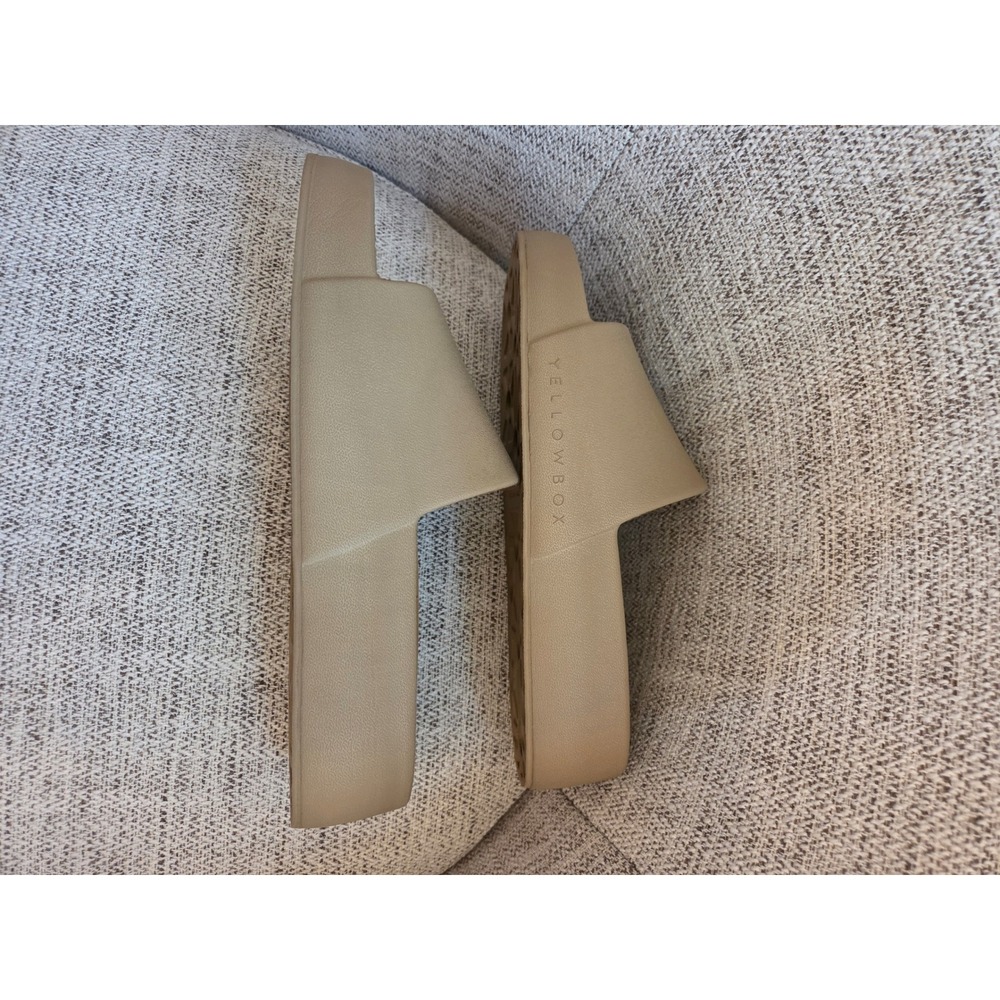 Yellow Box Womens Platform Slide Sandals Taupe Tan Chunky Sole Size 9 - Picture 4 of 5